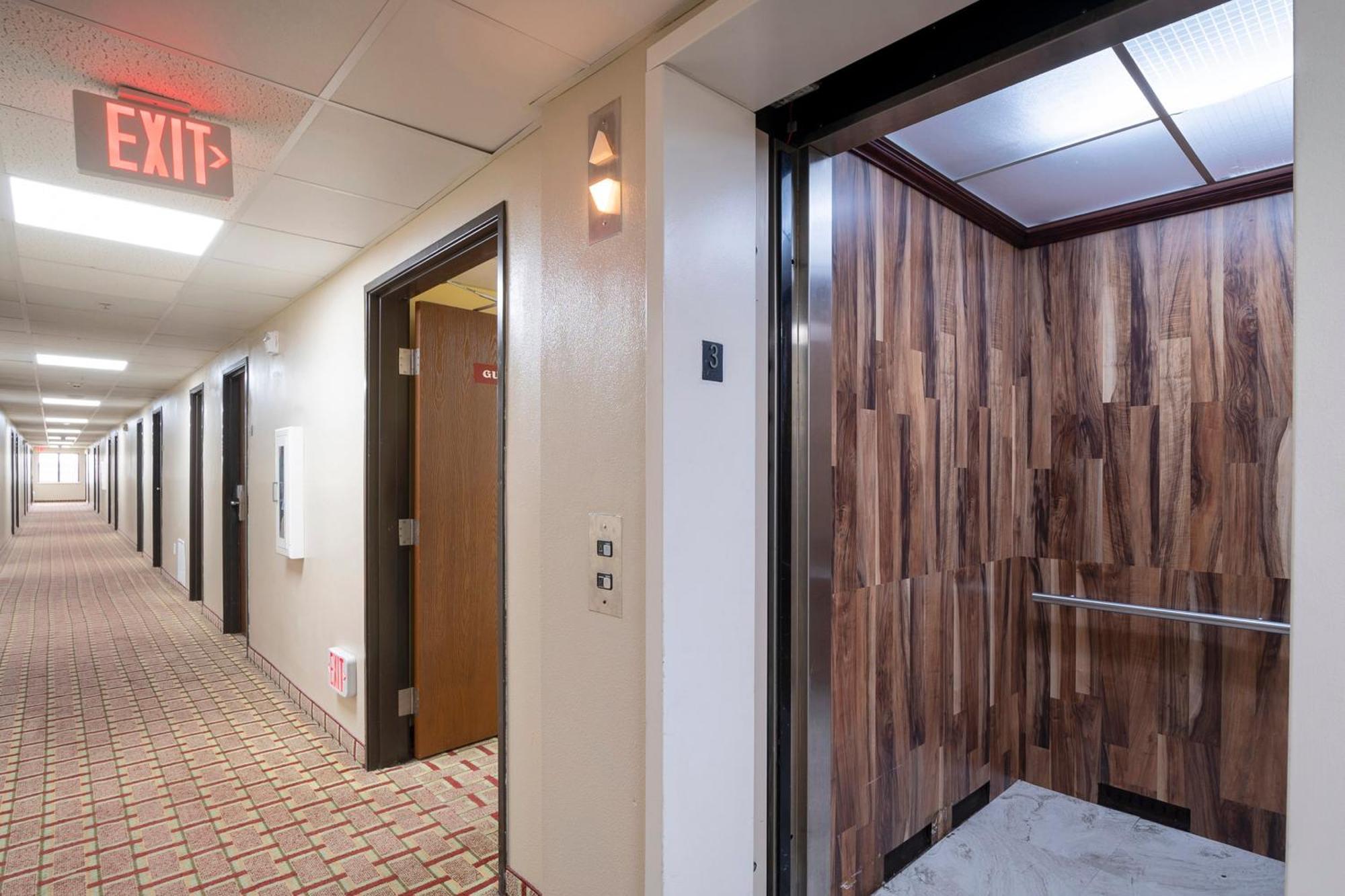 Hotel Oyo Townhouse Houston Airport North Exteriér fotografie